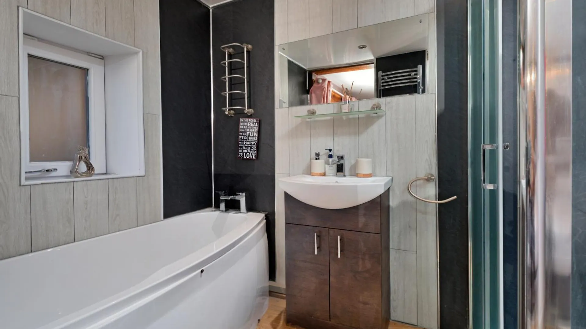 Semesterbostad Finest Retreats - Abbeyview Villa Whitby